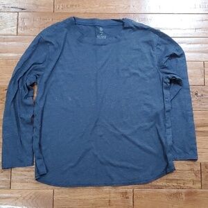 Mai we care adaptive long sleeve top